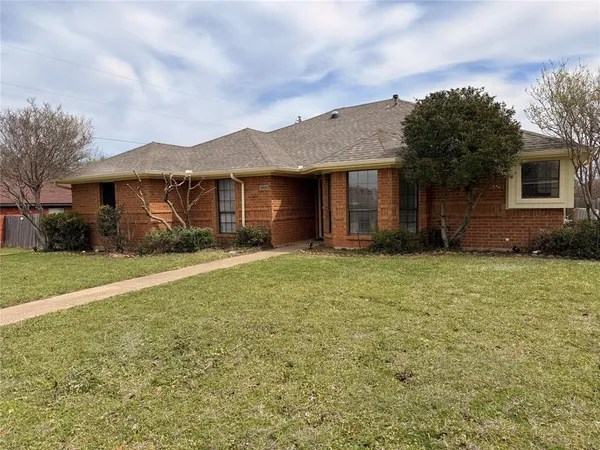 $2,100 | 3424 Tina Street, Sachse, TX 75048