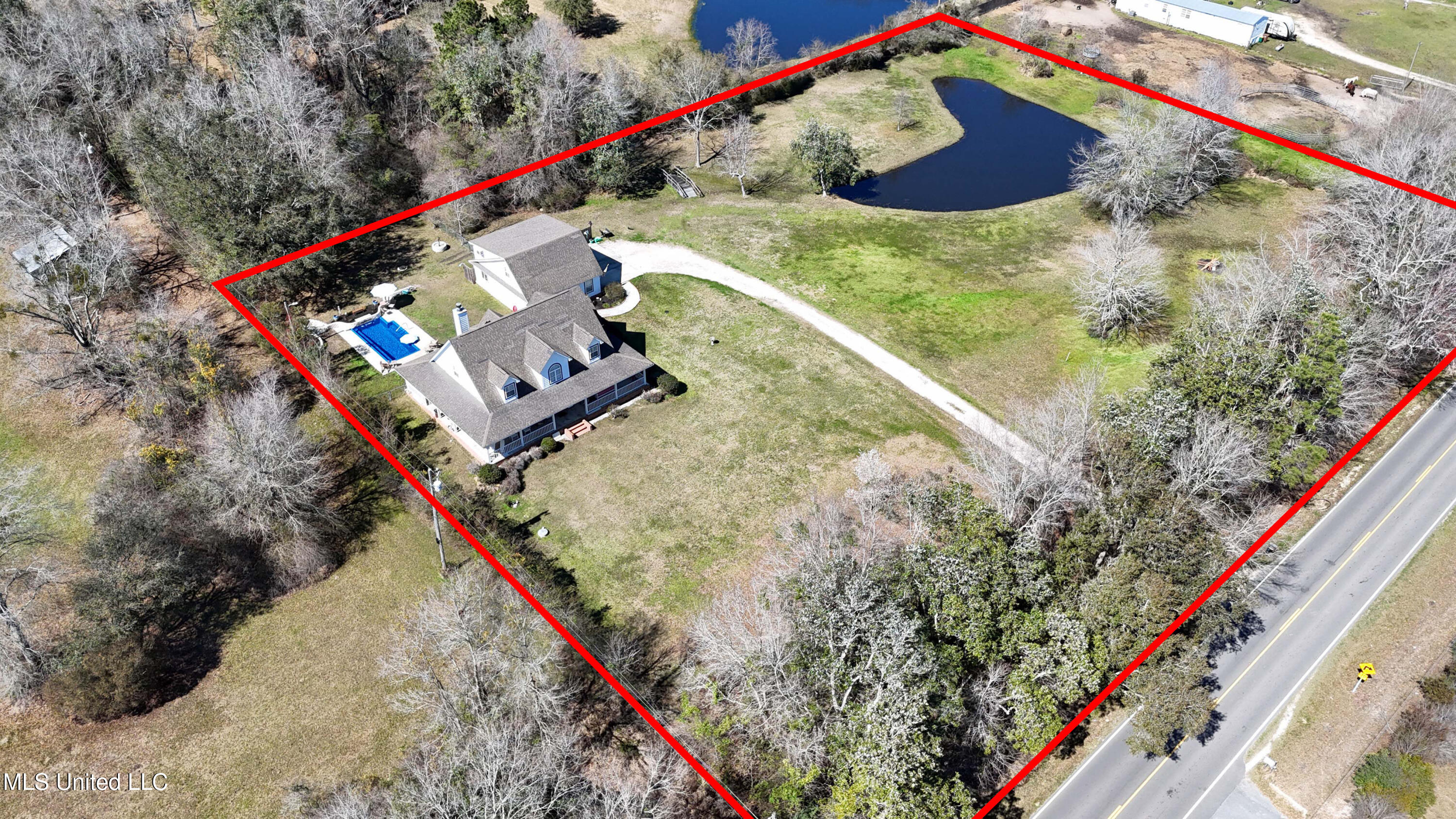 14385 Cable Bridge Road Gulfport, MS 39503 - Photo 36 of 42 036 (2)