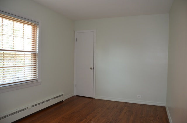 1330 Good Avenue Park Ridge, IL 60068 - Photo 10 of 22