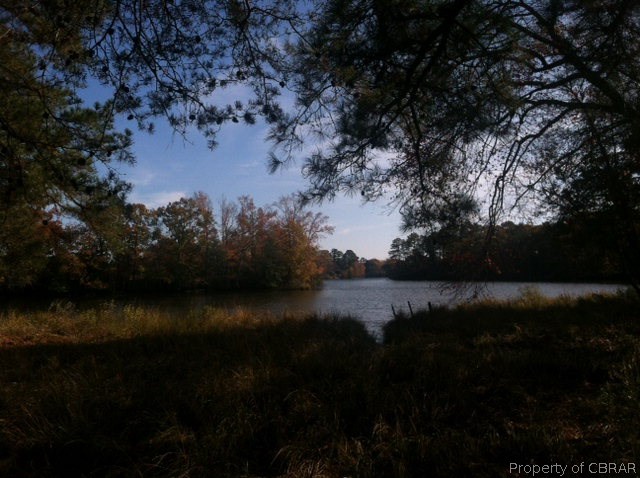 3 Apple Grove Road Kilmarnock, VA 22482 - Photo 2 of 4