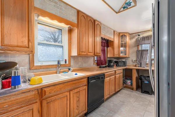 $189,900 | 140 West Main Street, Hart, MI 49420