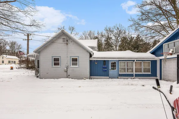 $189,900 | 140 West Main Street, Hart, MI 49420