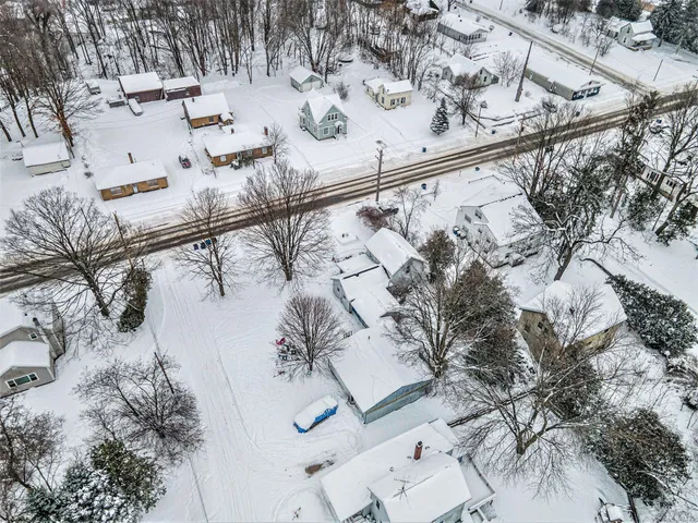 $199,900 | 140 West Main Street, Hart, MI 49420