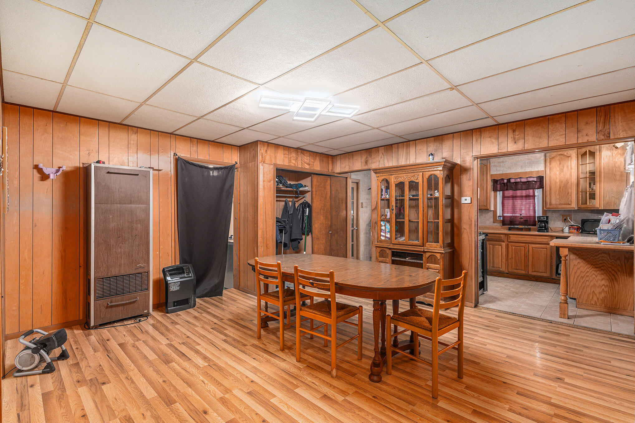 140 West Main Street Hart, MI 49420 - Photo 7 of 37 007_qj1a0012_410