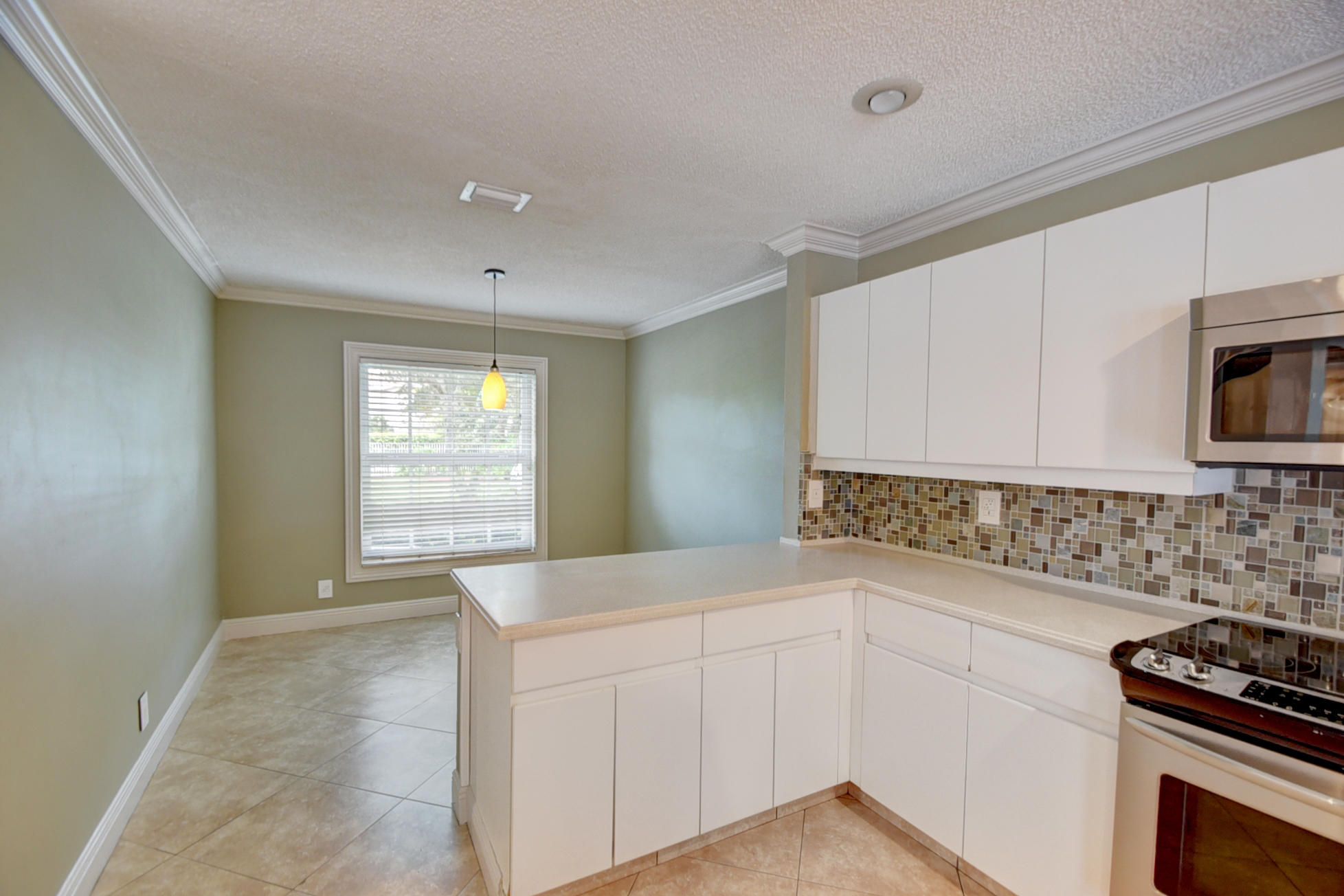 10771 Bexley Boulevard Boca Raton, FL 33428 - Photo 11 of 37 DSC_0566_67_68_69_70