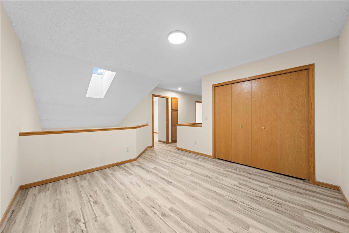617 Grandview Way Hudson, WI 54016 - Photo 19 of 27 Gallery Image 19