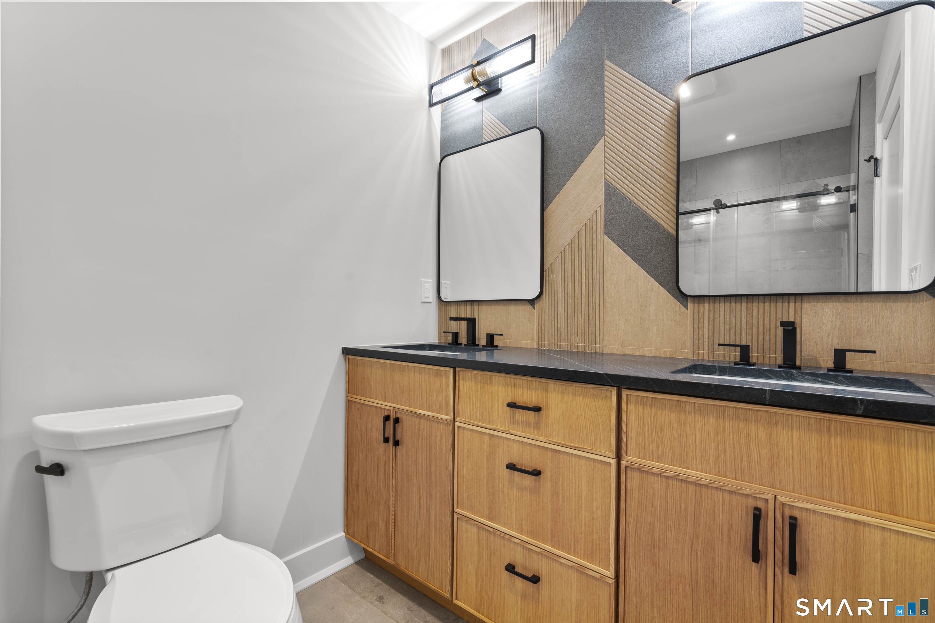 11 Laurel Hill Road Branford, CT 06405 - Photo 21 of 37