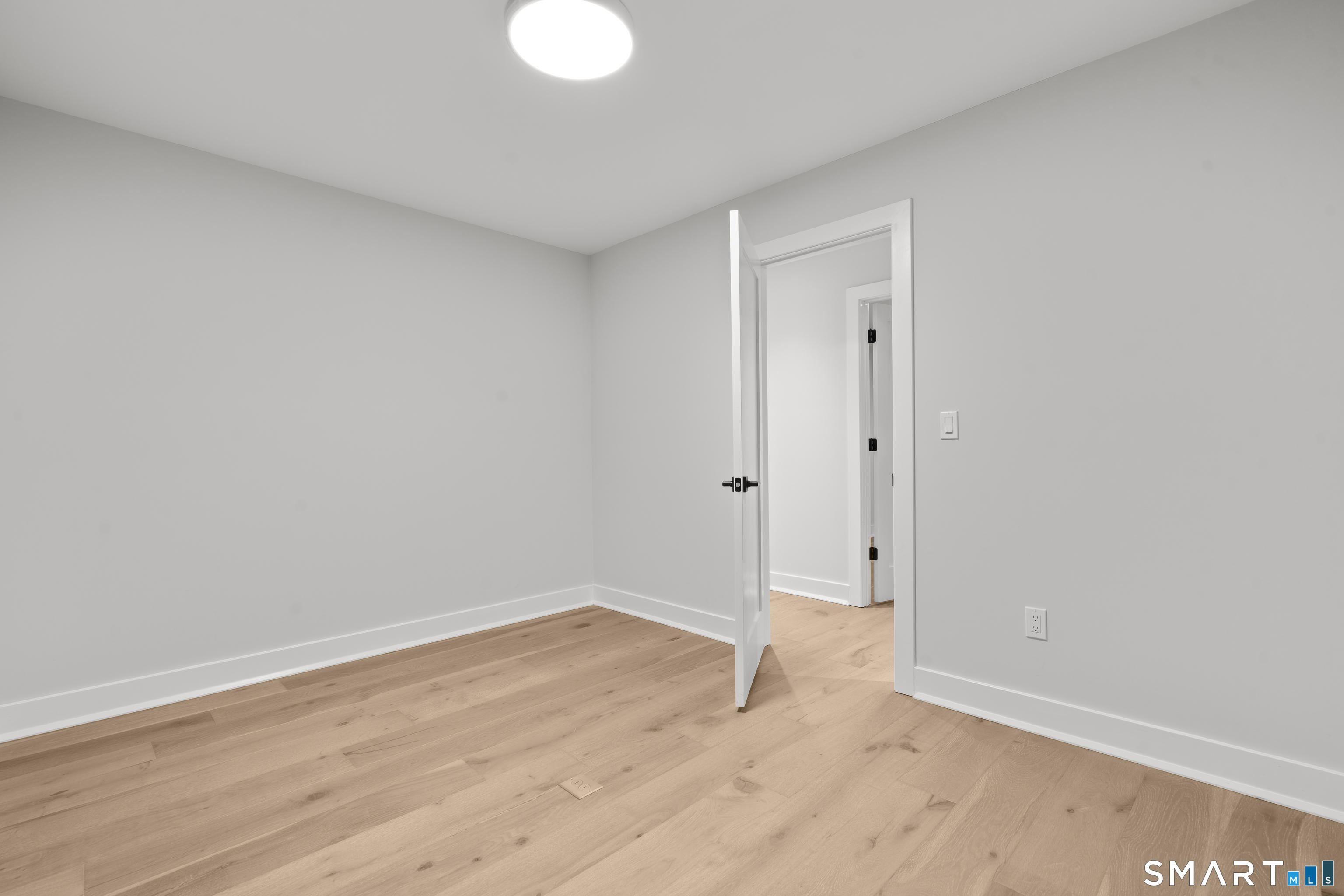 11 Laurel Hill Road Branford, CT 06405 - Photo 29 of 37