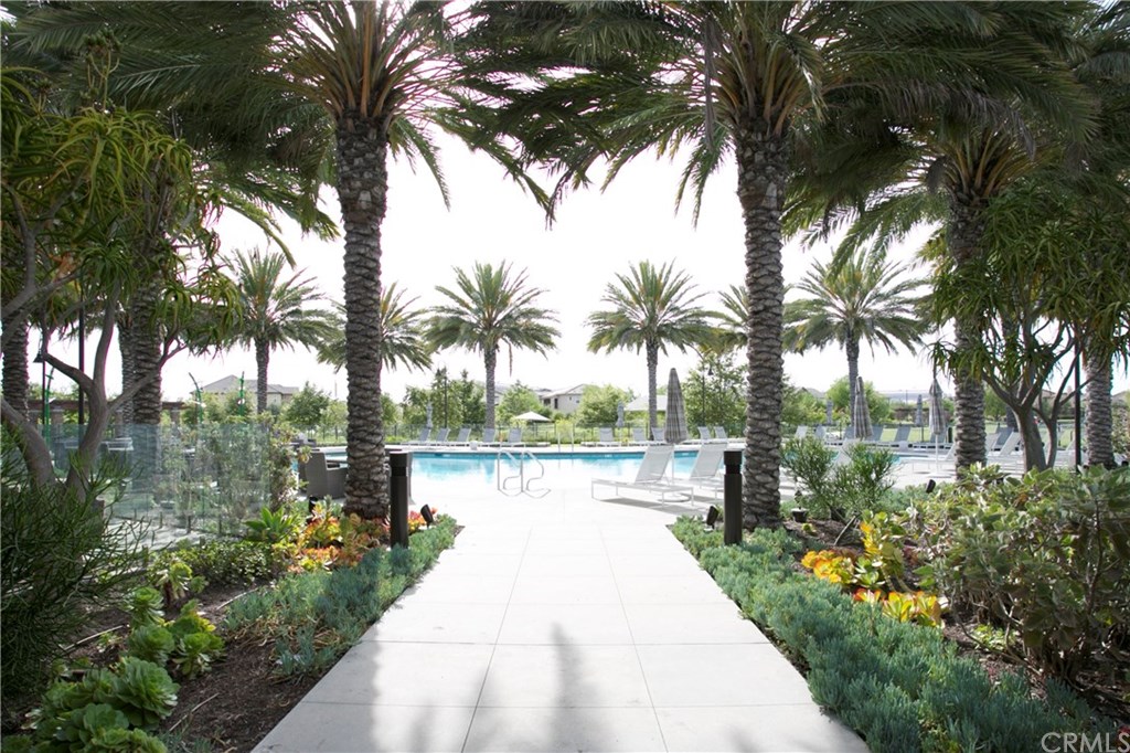 292 Barnes Road Tustin, CA 92782 - Photo 29 of 35