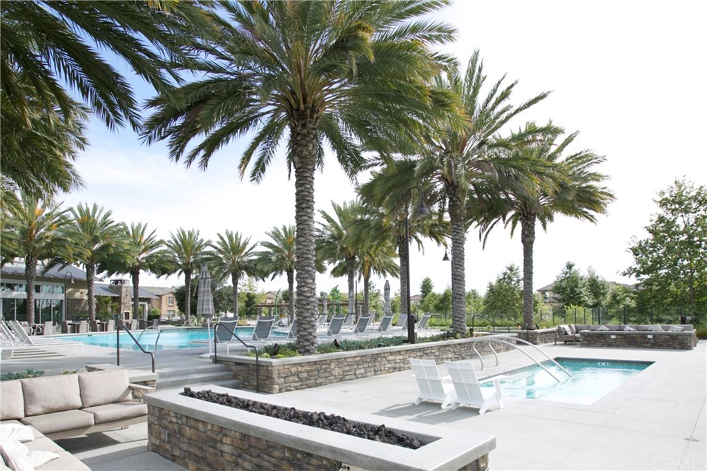 292 Barnes Road Tustin, CA 92782 - Photo 31 of 35