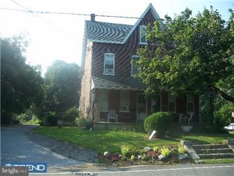 650 New Street Spring City, PA 19475 - Photo 1 of 10 Gallery Image 1