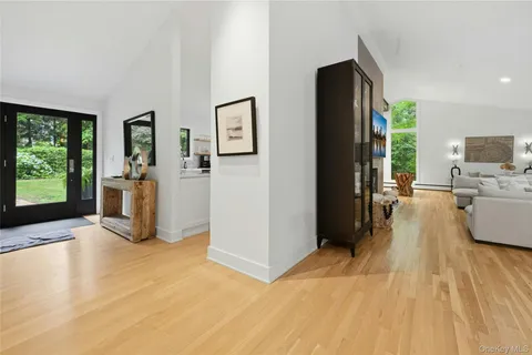 $1,175,000 | 75 Laurel Hill Road, Centerport, NY 11721