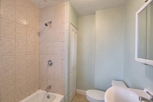 246-250 Rantoul Street Beverly, MA 01915 - Photo 13 of 25 Gallery Image 13