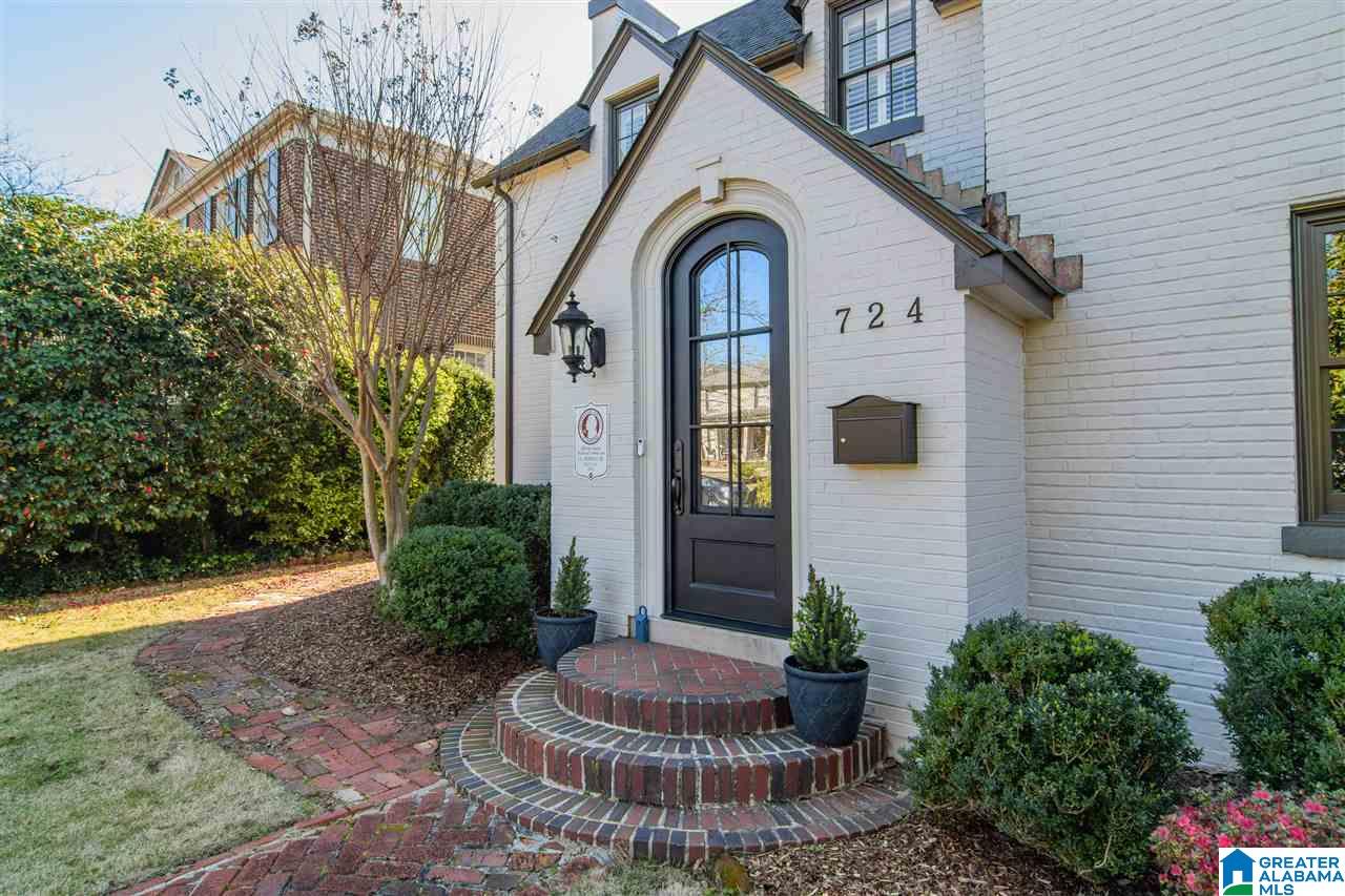 724 Linwood Road Birmingham, AL 35222 - Photo 2 of 38