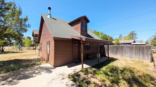$239,900 | 3390 Apache Drive, Overgaard, AZ 85933