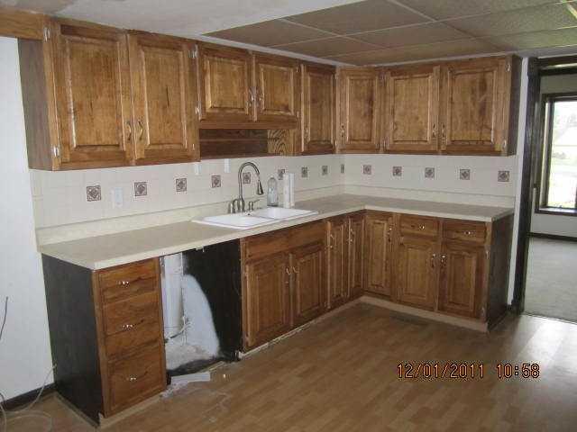 819 South Restin Road Greenwood, IN 46142 - Photo 3 of 7 Gallery Image 3