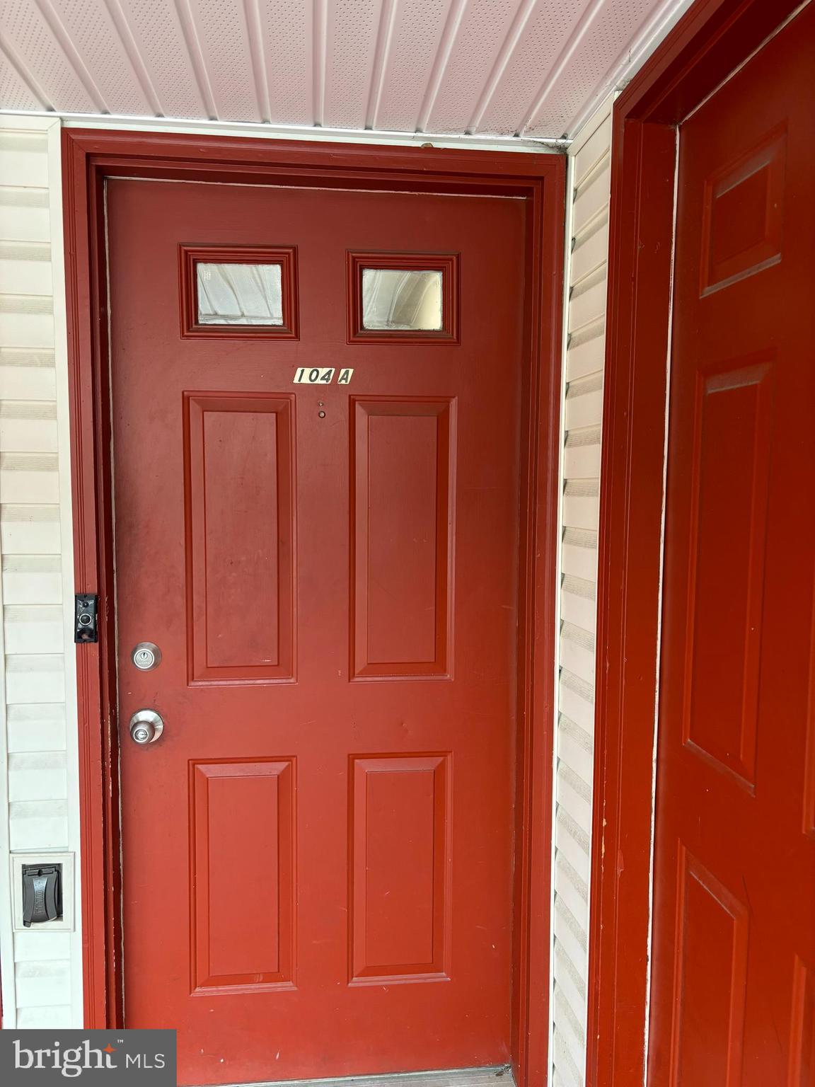 104 Chaucer Road, Unit A Mount Laurel, NJ 08054 - Photo 2 of 20 a front view of a house with entryway