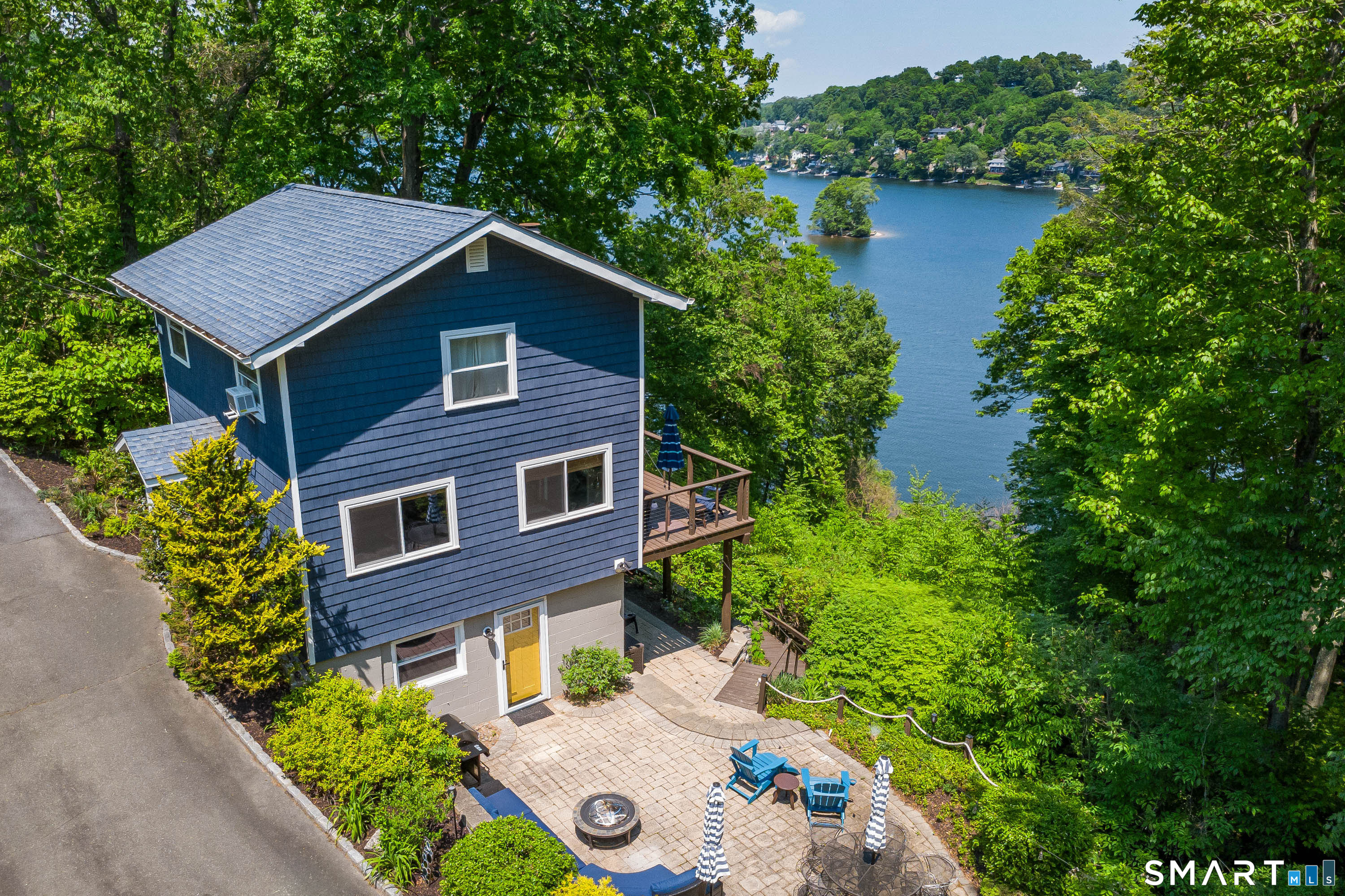 51 Cornell Road Danbury, CT 06811 - Photo 1 of 40