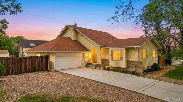 $625,000 | 7263 North Eaton Circle, Arvada, CO 80003