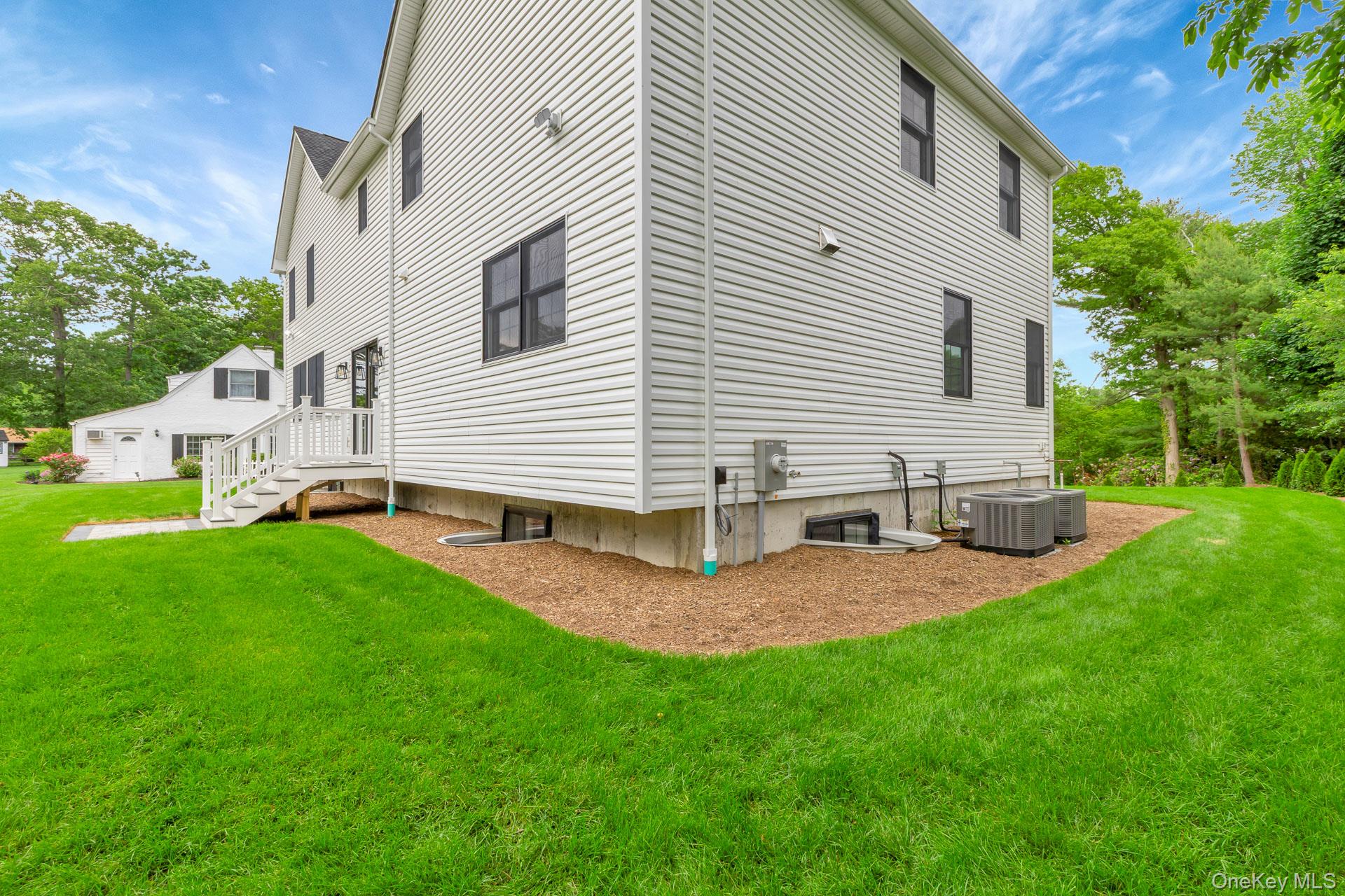 223 Town Line Road Commack, NY 11731 - Photo 36 of 36