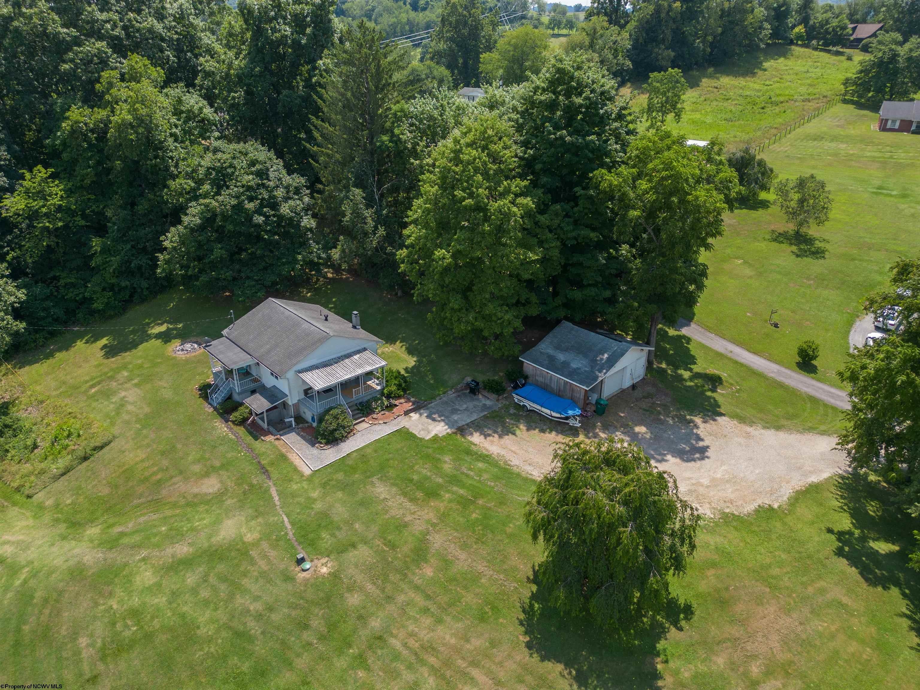4183 Corbin Branch Road Bridgeport, WV 26330 - Photo 3 of 22 Gallery Image 3
