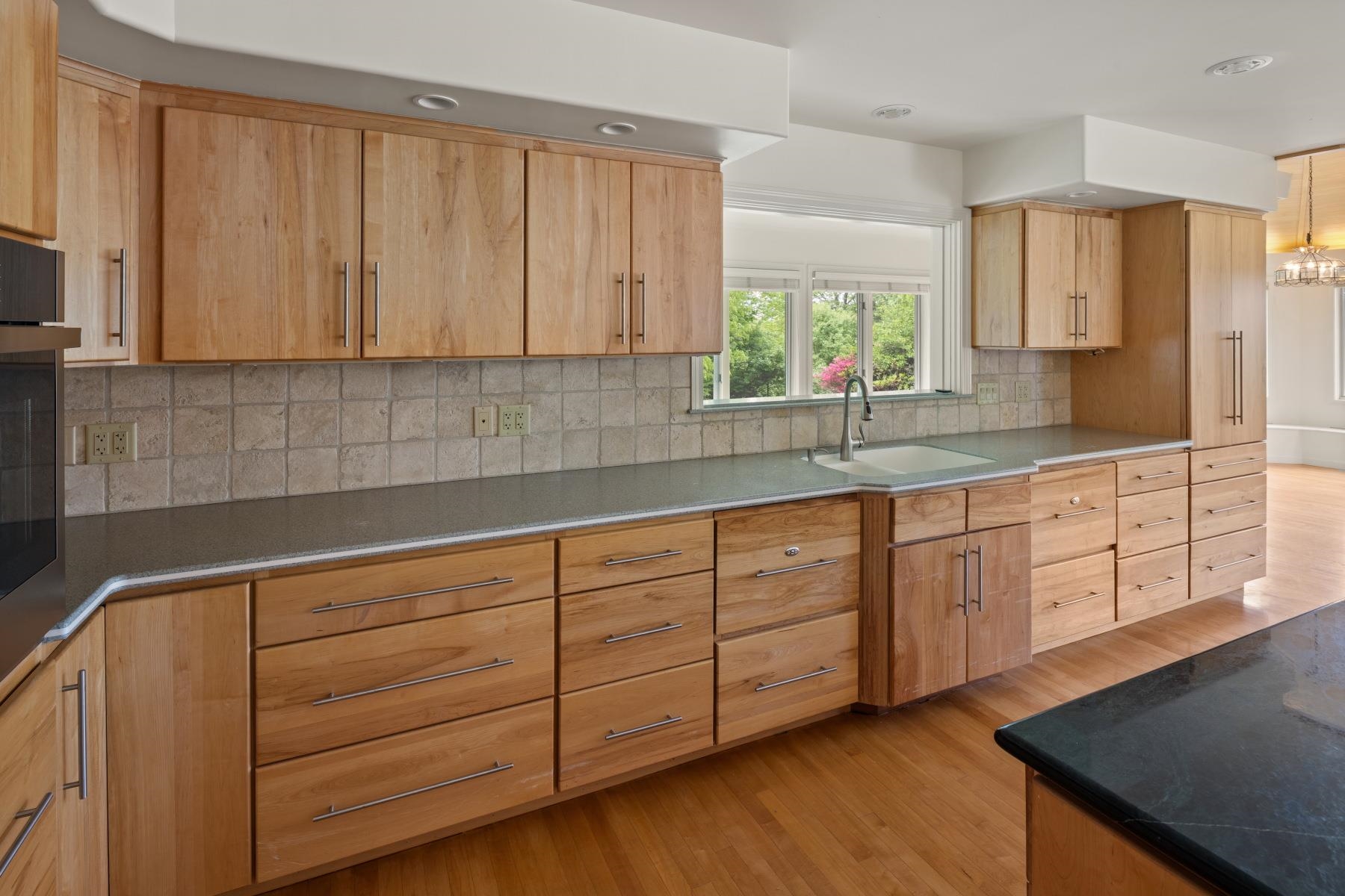 3003 Lower Road Plainfield, VT 05641 - Photo 8 of 58