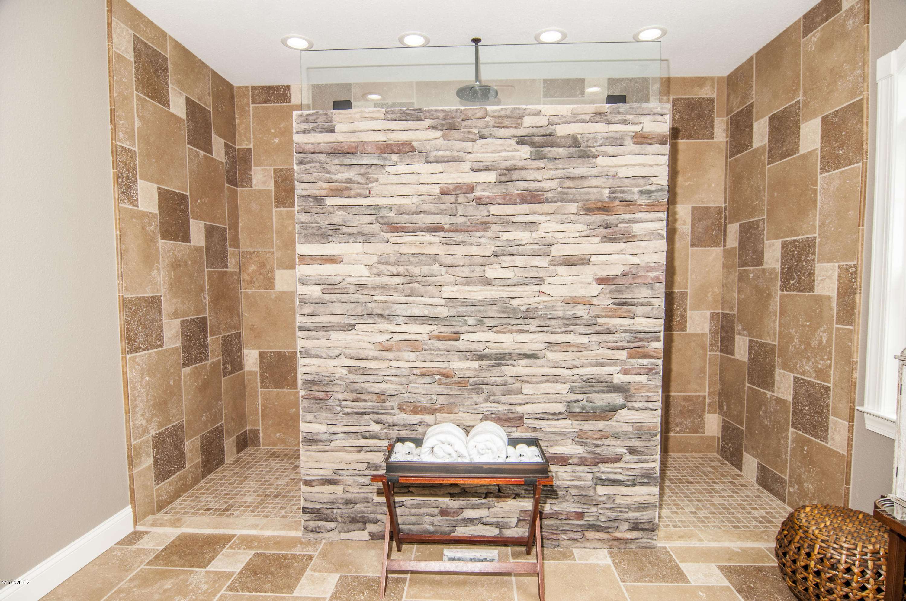 166 Jackson Swamp Road Bath, NC 27808 - Photo 23 of 80 023MBath4