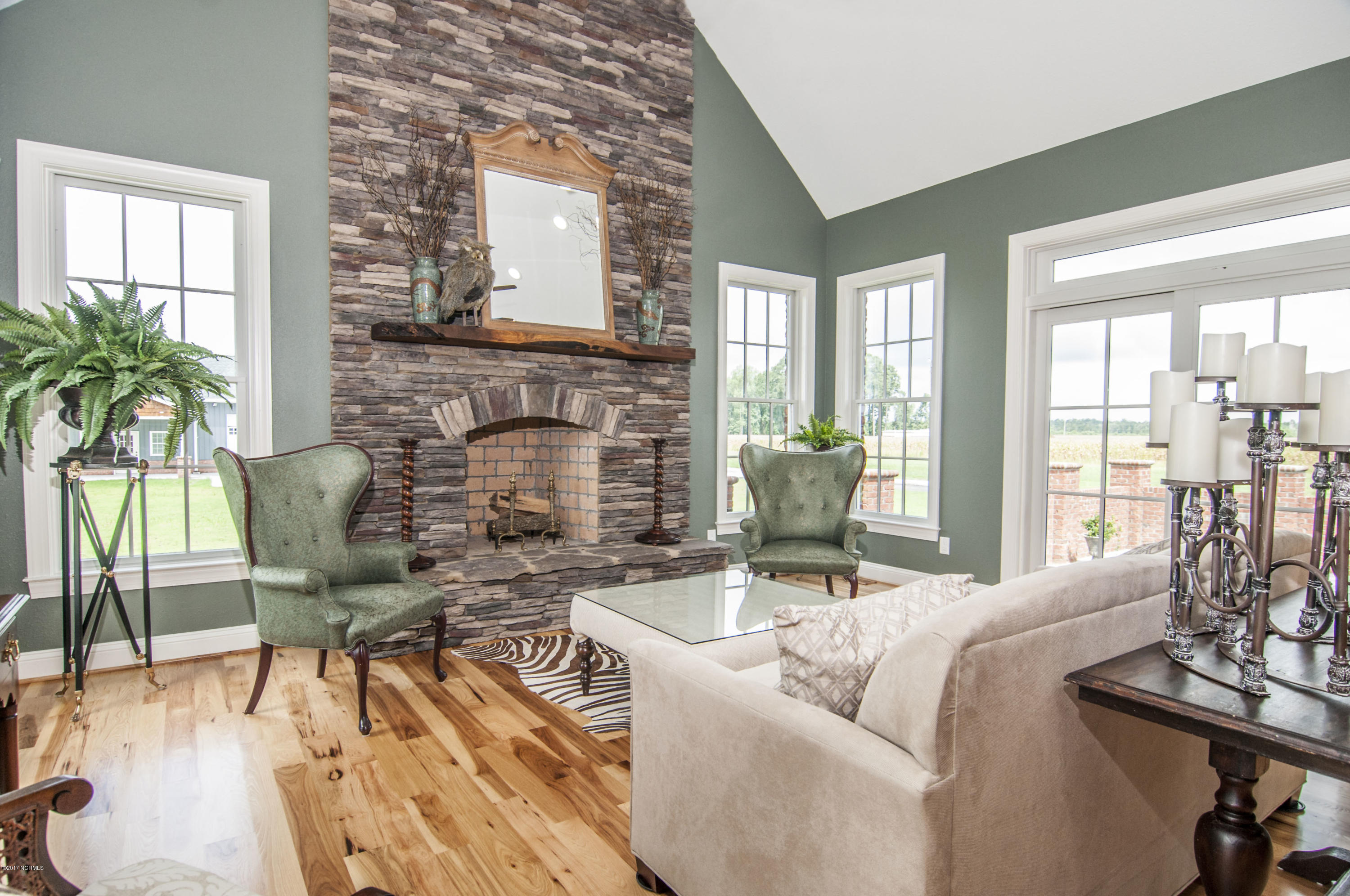 166 Jackson Swamp Road Bath, NC 27808 - Photo 30 of 80 029Familyroom2