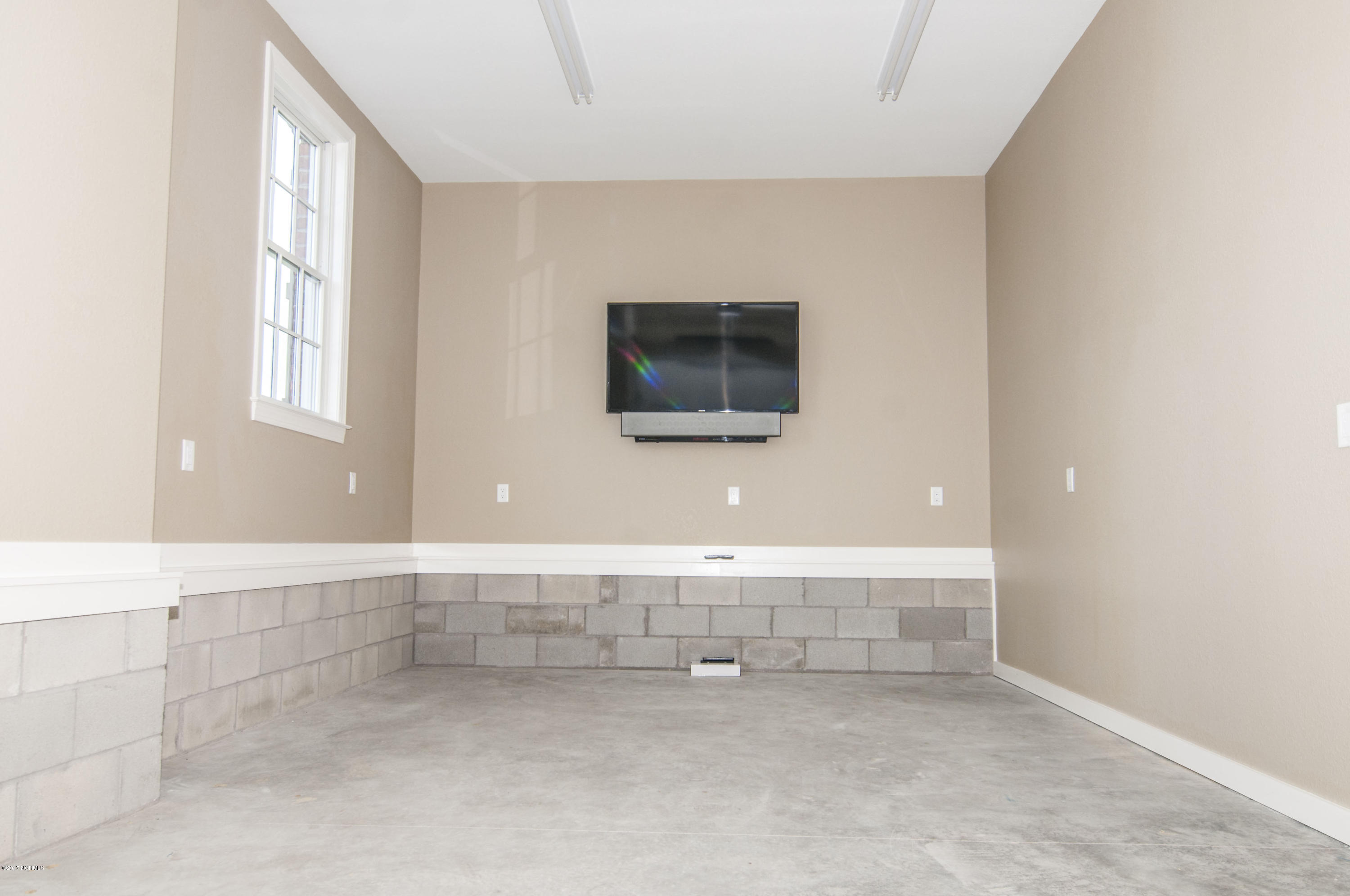 166 Jackson Swamp Road Bath, NC 27808 - Photo 56 of 80 054Collector Hobbyroomin HouseGarage