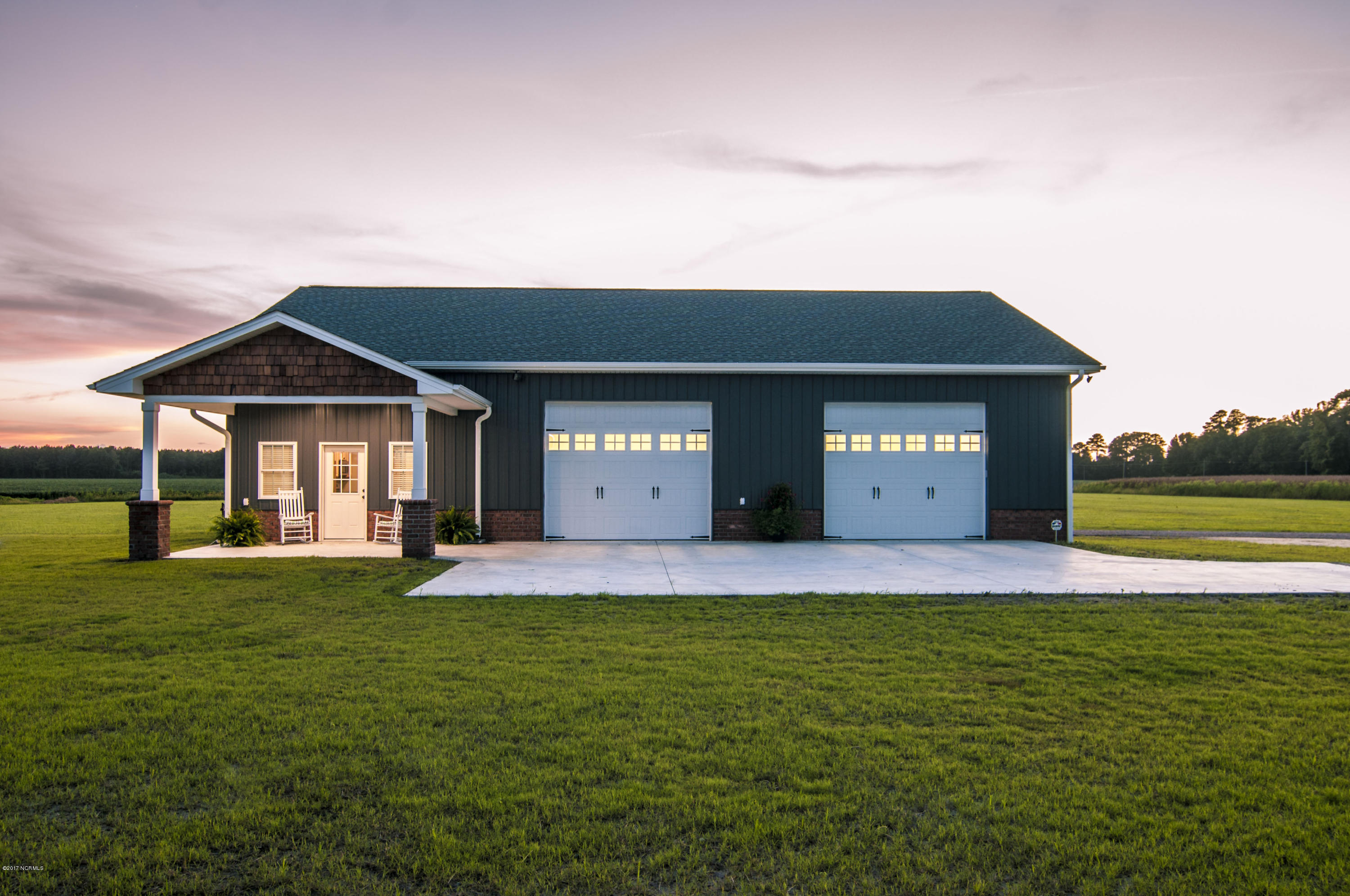 166 Jackson Swamp Road Bath, NC 27808 - Photo 62 of 80 058Mainview BackGarage