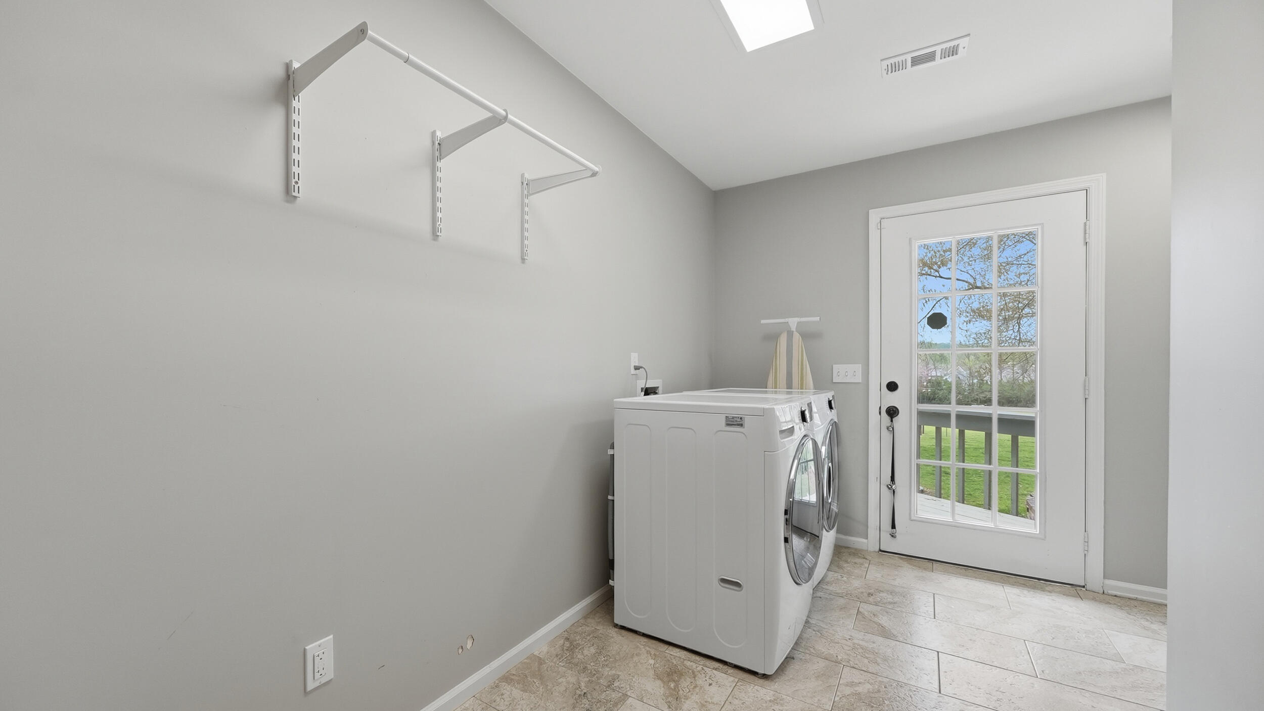 3909 Bill Jones Road Apison, TN 37302 - Photo 23 of 55 3909 bill jones rd-36