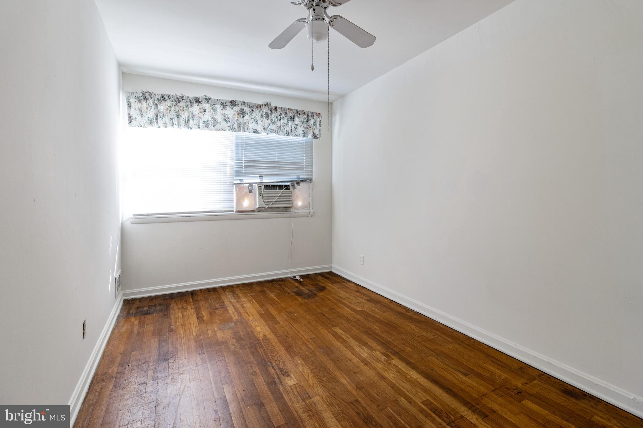 7411 Berkshire Road Baltimore, MD 21224 - Photo 23 of 37 Gallery Image 23