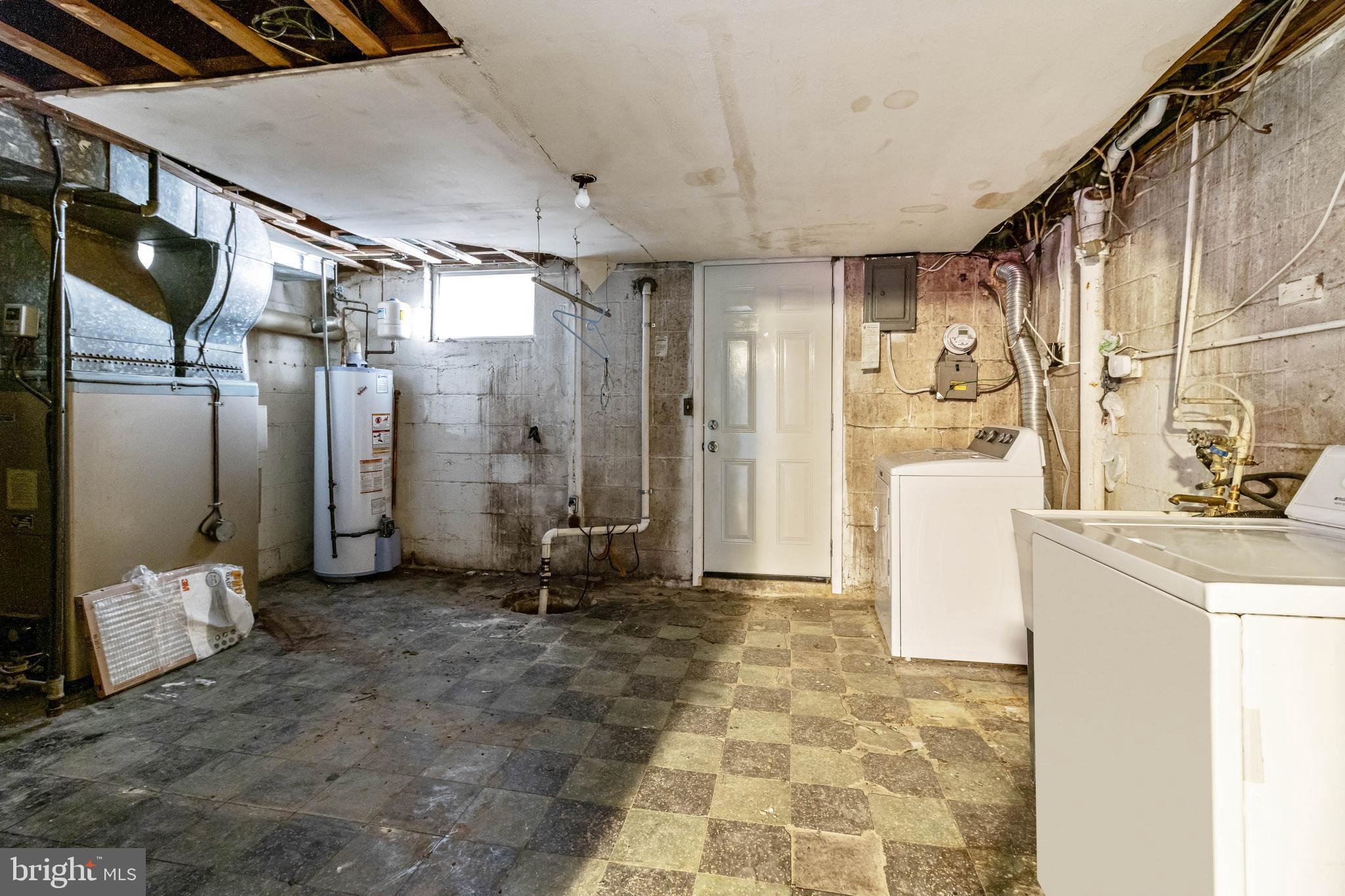 7411 Berkshire Road Baltimore, MD 21224 - Photo 29 of 37 Gallery Image 29