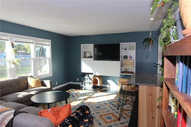 $289,950 | 11403 West 51st Terrace, Shawnee, KS 66203