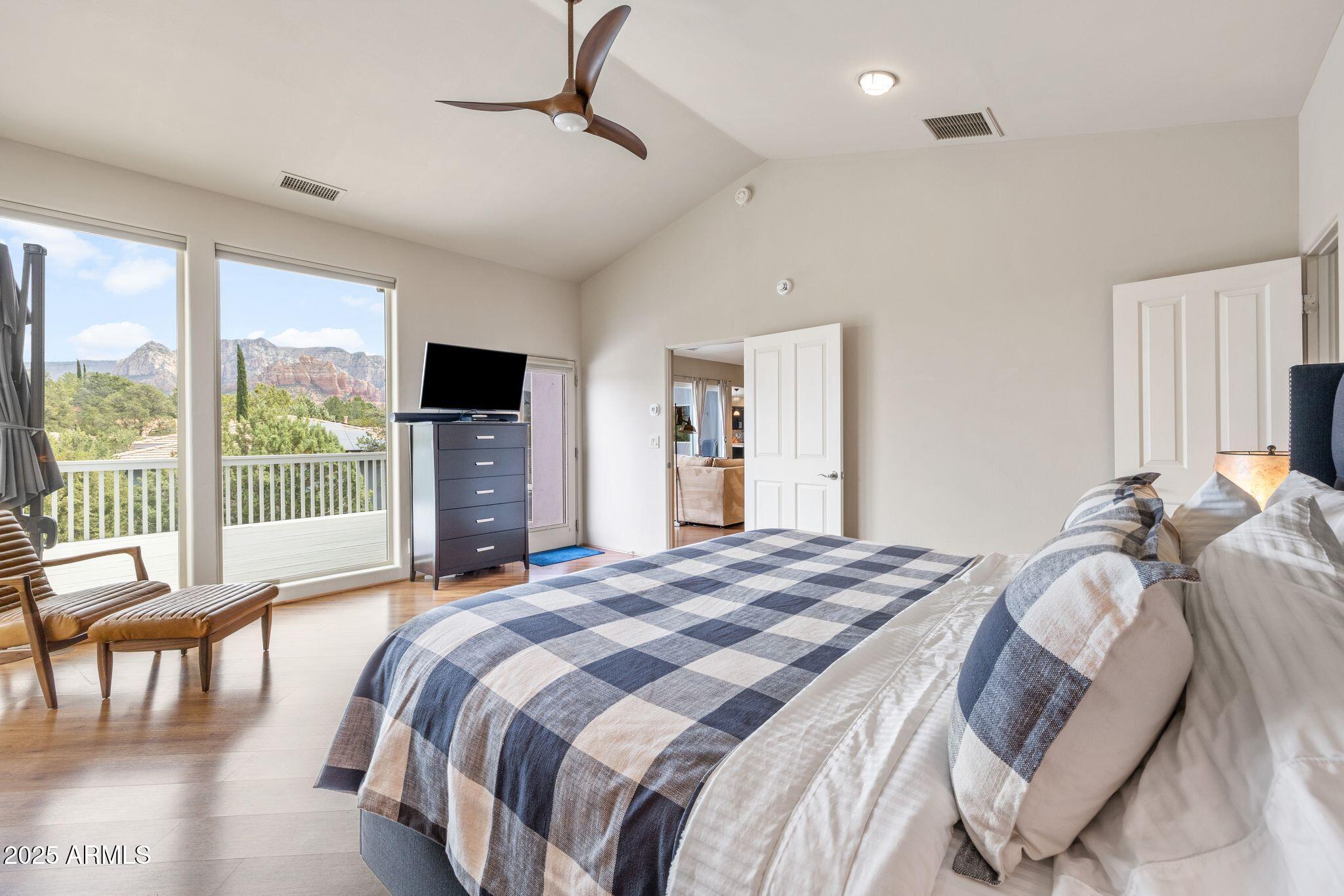 190 Rolling Hills Road Sedona, AZ 86336 - Photo 10 of 23 Master Suite #1