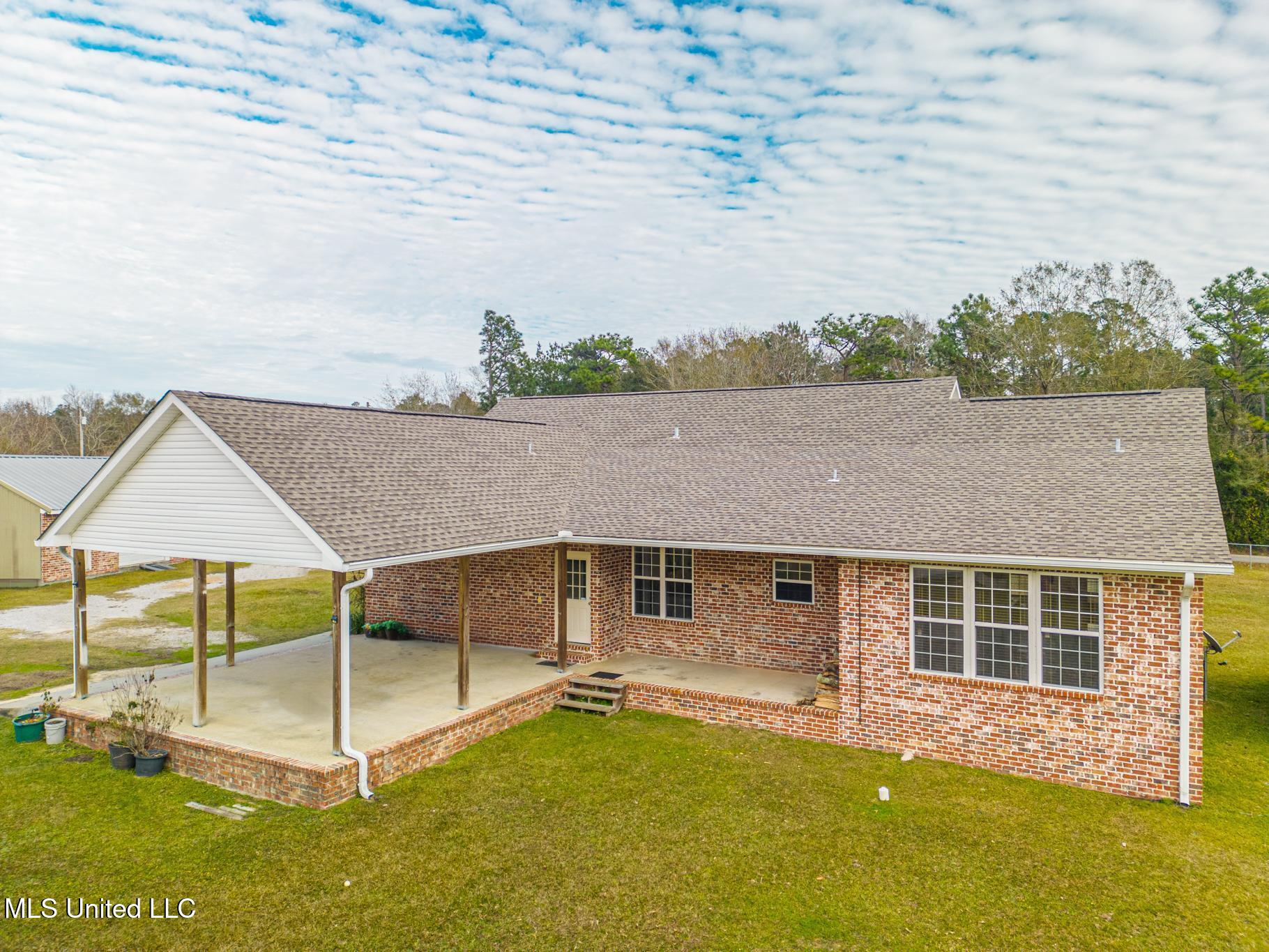 20826 Mennonite Road Gulfport, MS 39503 - Photo 4 of 29 Mennonite-52