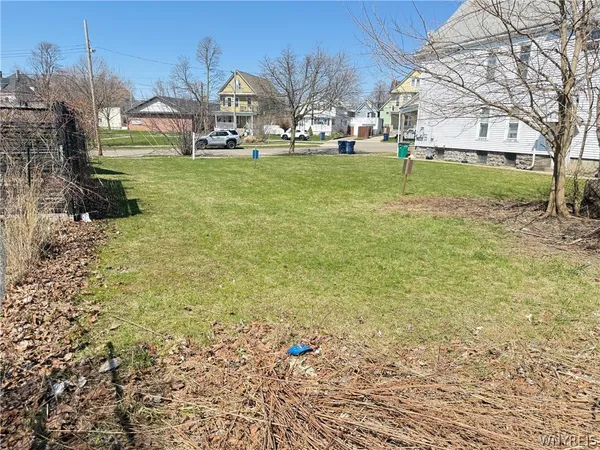 $64,990 | 139 School Street, Buffalo, NY 14213