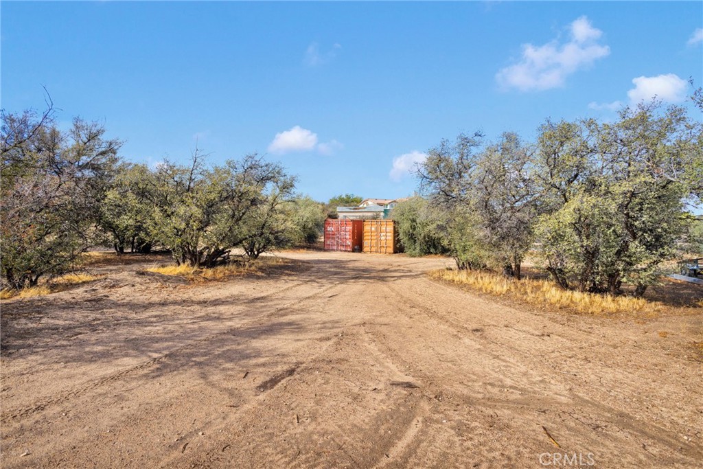 6297 Coleridge Road Oak Hills, CA 92344 - Photo 47 of 69