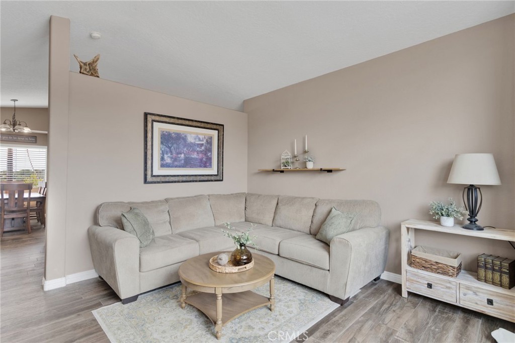 6297 Coleridge Road Oak Hills, CA 92344 - Photo 8 of 69