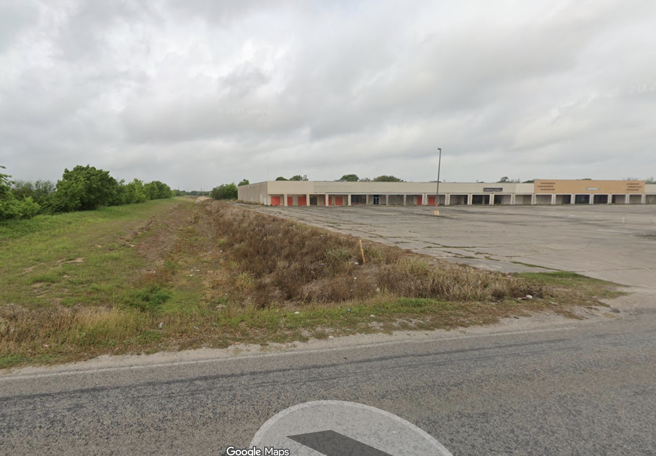 3511 Roberts Road Bay City, TX 77414 - Photo 5 of 14 a view of an ocean and beach