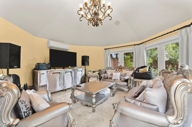 $3,688,888 | 5021 Jardin Lane, Carmichael, CA 95608