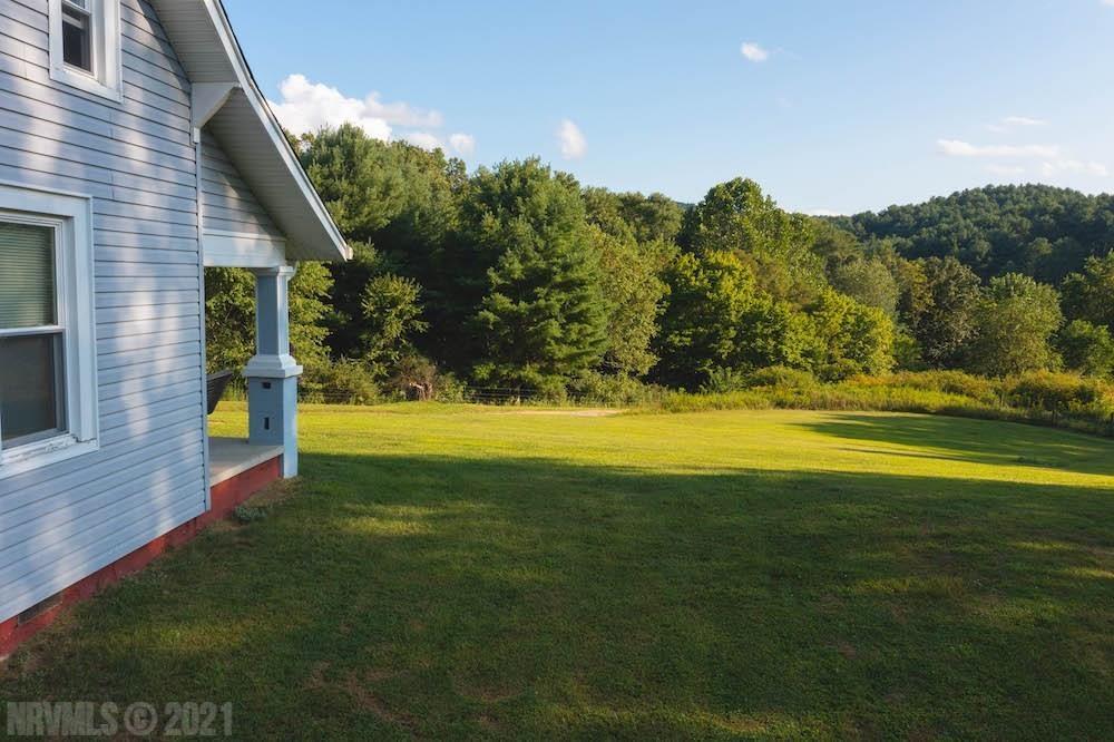 4643 Webbs Mill Road North Riner, VA 24149 - Photo 3 of 12 Gallery Image 3