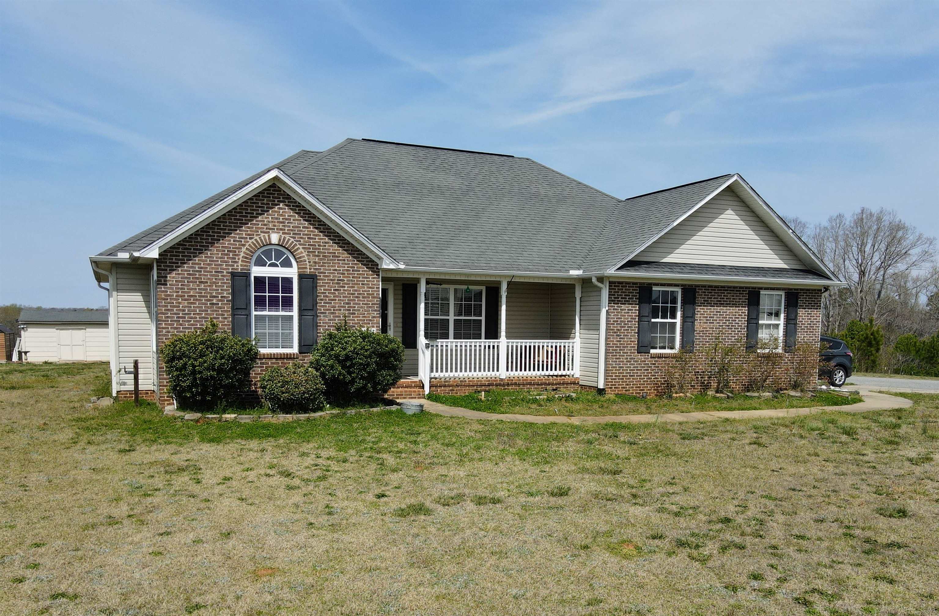 102 Graces Way Gaffney, SC 29341 - Photo 1 of 16