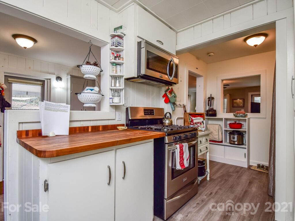 1306 North Country Club Road Brevard, NC 28712 - Photo 15 of 31 Gallery Image 15