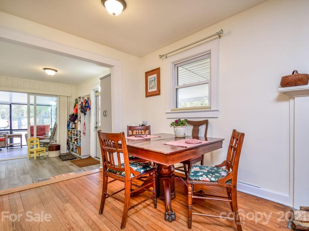 1306 North Country Club Road Brevard, NC 28712 - Photo 10 of 31 Gallery Image 10