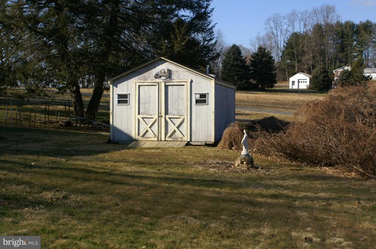2423 Putnam Road Forest Hill, MD 21050 - Photo 6 of 14 Exterior (General)