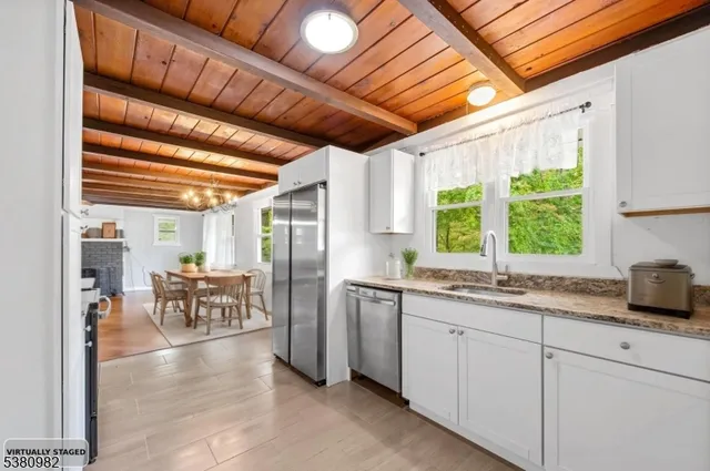 $369,987 | 4 Mohawk Road, Hopatcong, NJ 07821