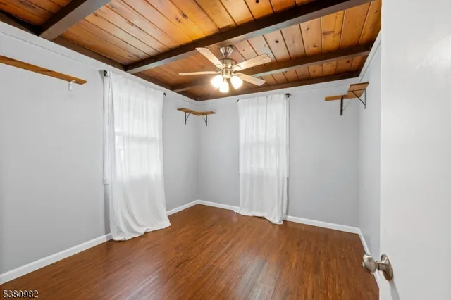 $369,987 | 4 Mohawk Road, Hopatcong, NJ 07821