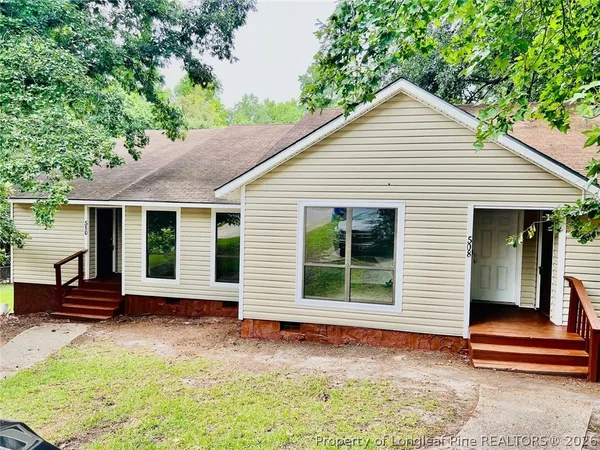 $1,200 | 508 Toxaway Court, Fayetteville, NC 28314