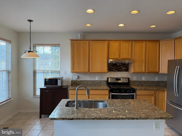 $3,300 | 426 Redland Boulevard, Rockville, MD 20850